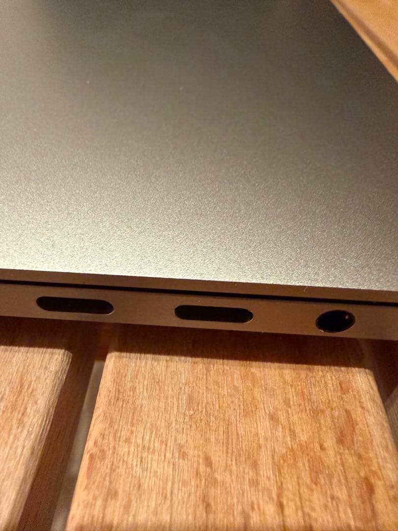 ハイスペ　美品MacBook Pro 13-inch 本体　1TB メモリ16