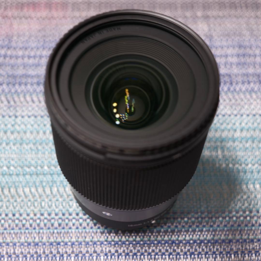 SIGMA 16mm F1.4 DC DN (Xマウント)