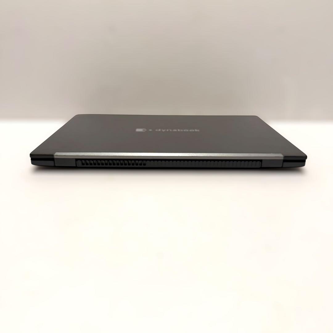 バッテリー最大容量97% 東芝 dynabook G83/LY 2024年製