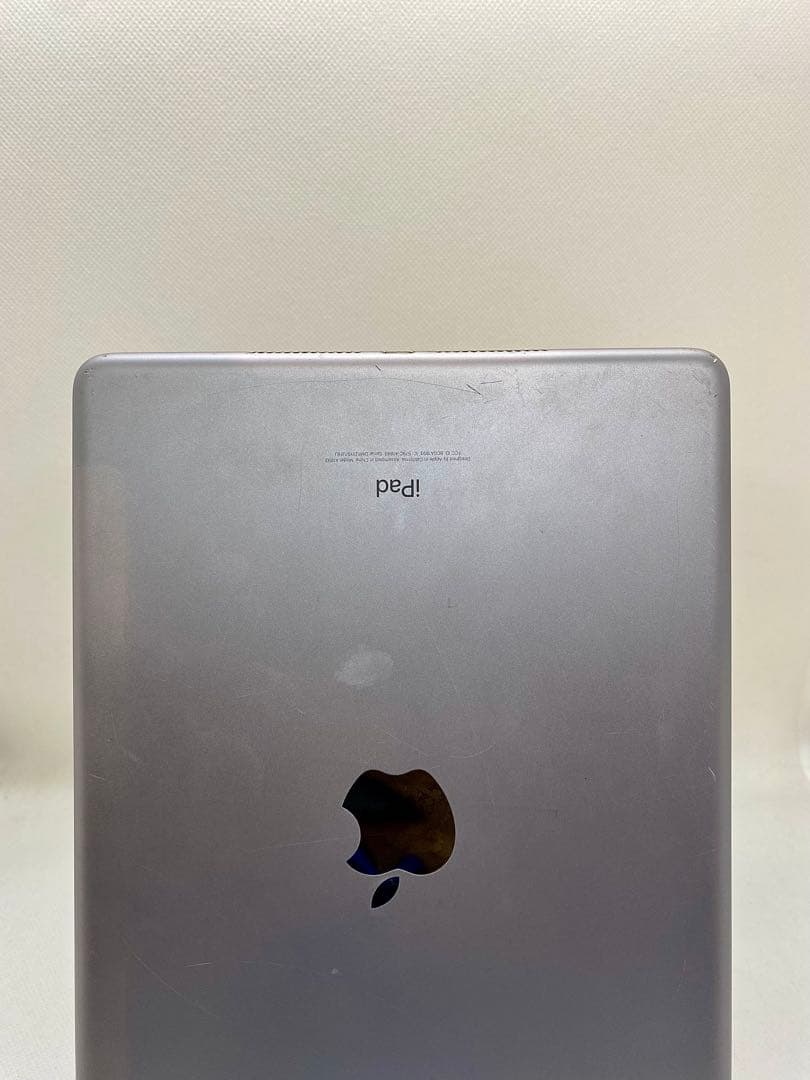 Ipad 第6世代 32GB Wi-Fiモデル 7JF8J