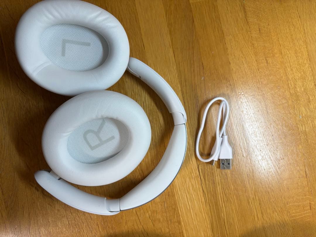 soundcore ワイヤレスヘッドホン ホワイト