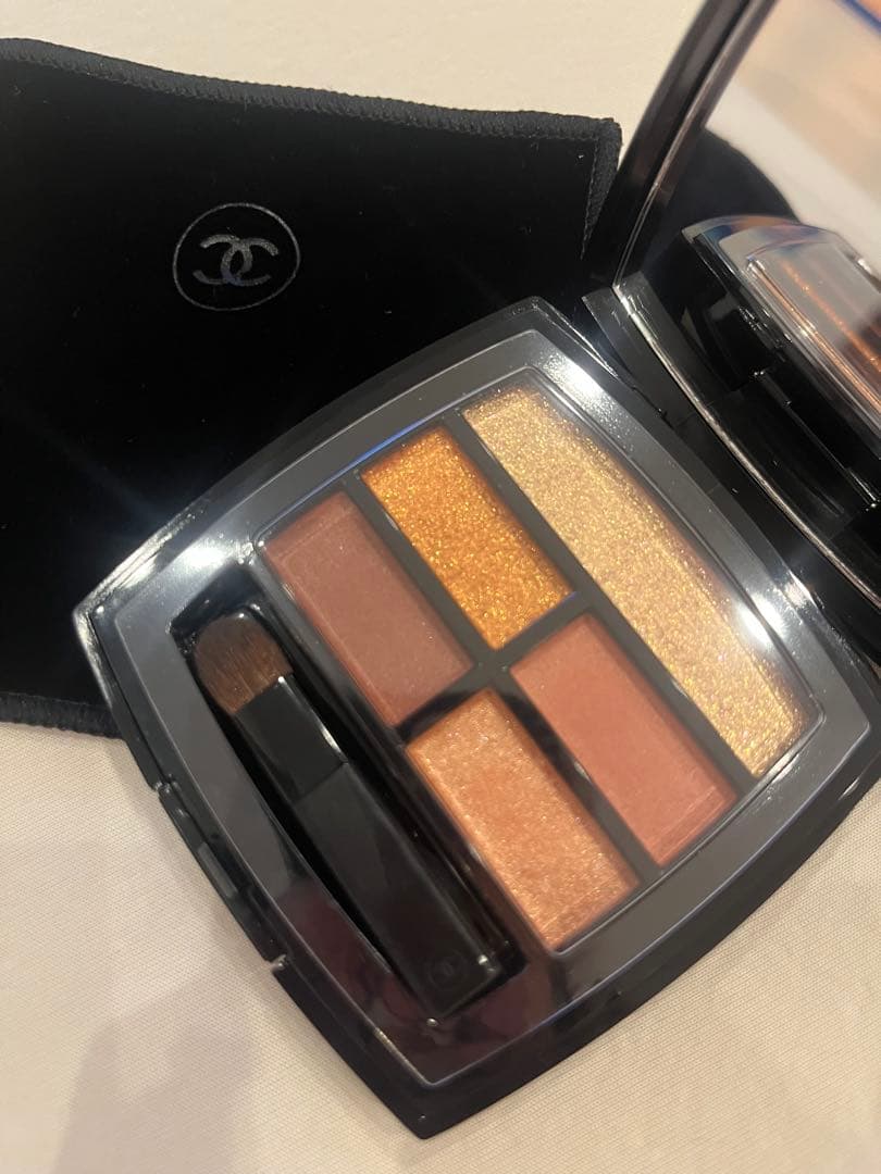 新品未使用　CHANEL レ ベージュ パレット ルガール ゴールデン