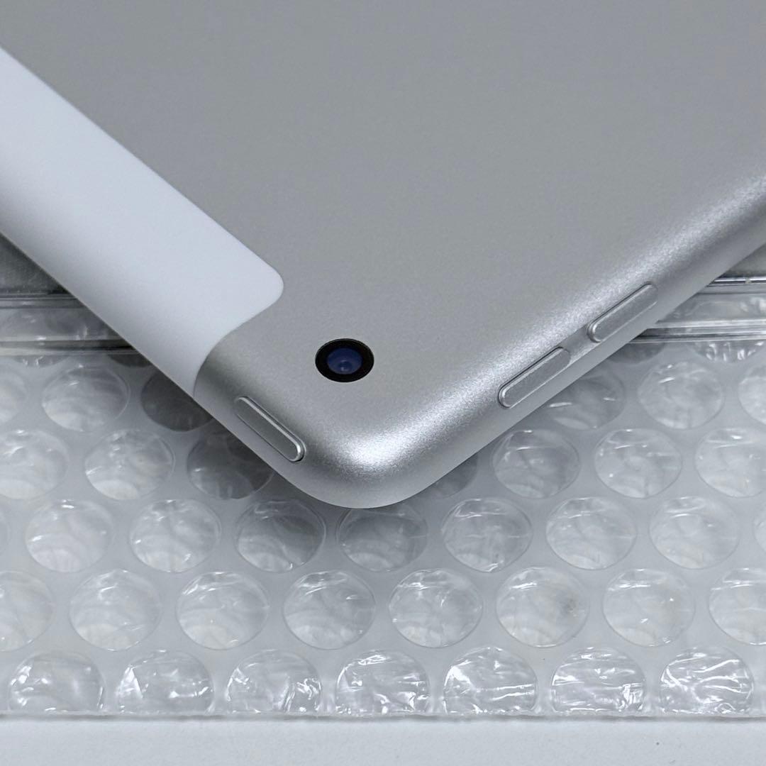iPad 第9世代64GB Wi-Fi +Cellularモデル バッテリー良好