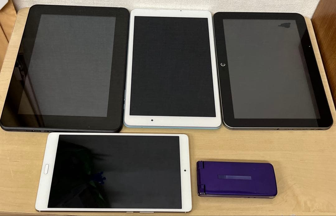 スマホ•ガラケー•タブレットまとめ売り(ジャンク品)
