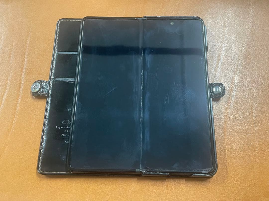 Samsung Galaxy Z Fold3 docomo ブラック