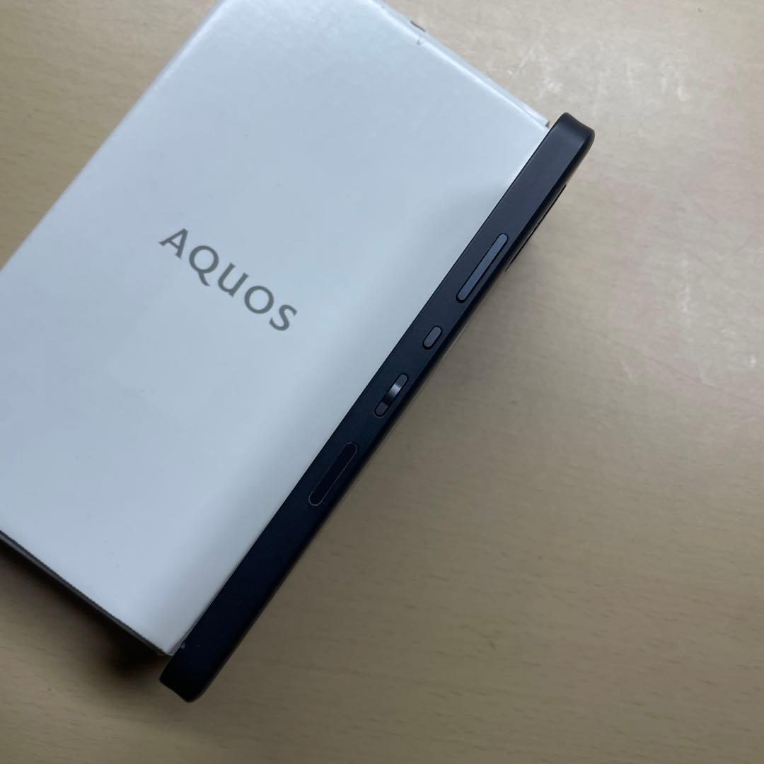 AQUOS wish A104SH 64GB SIMフリー　割れなし