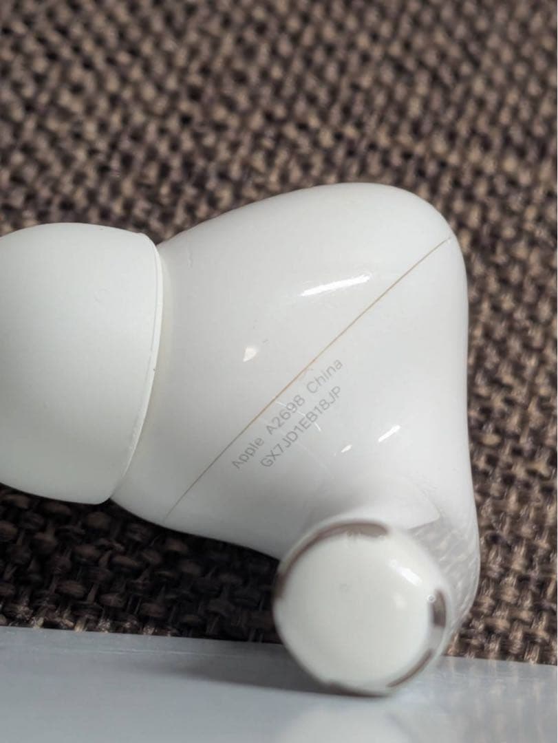 右耳 Apple AirPods Pro 第2世代 正規品 片耳1128