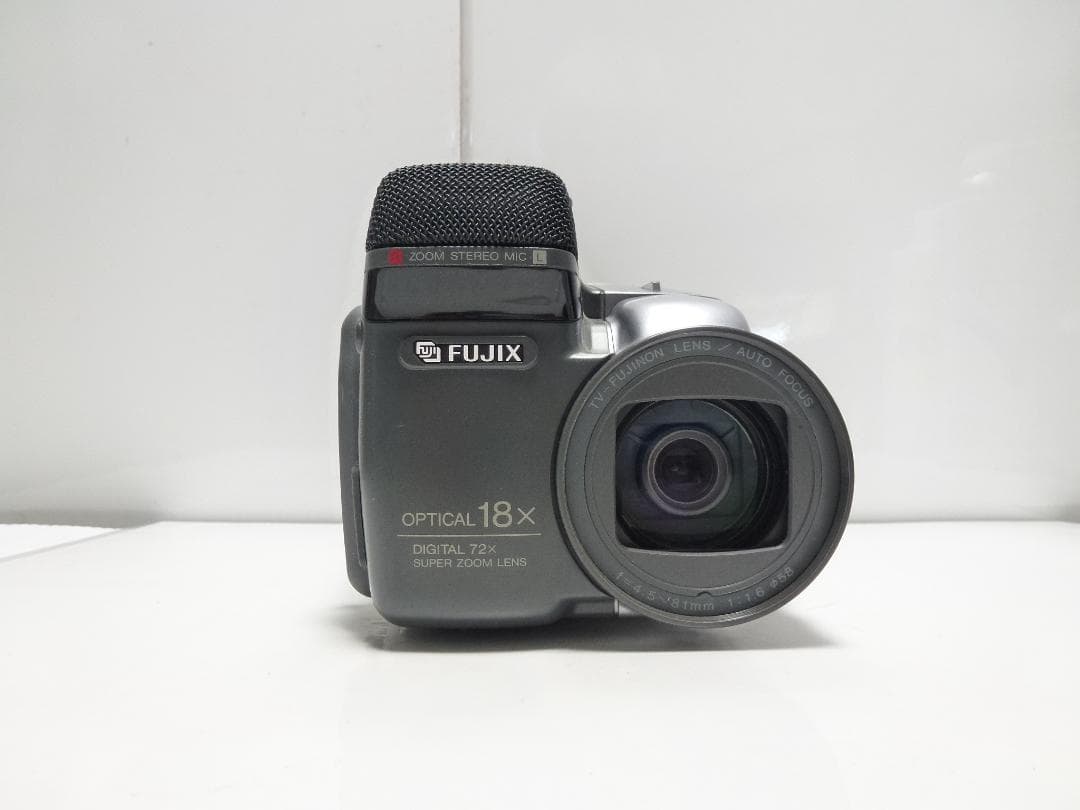 希少　動作品　富士フイルム　FUJIX-Hi8　 FH30ST 　ビデオカメラ