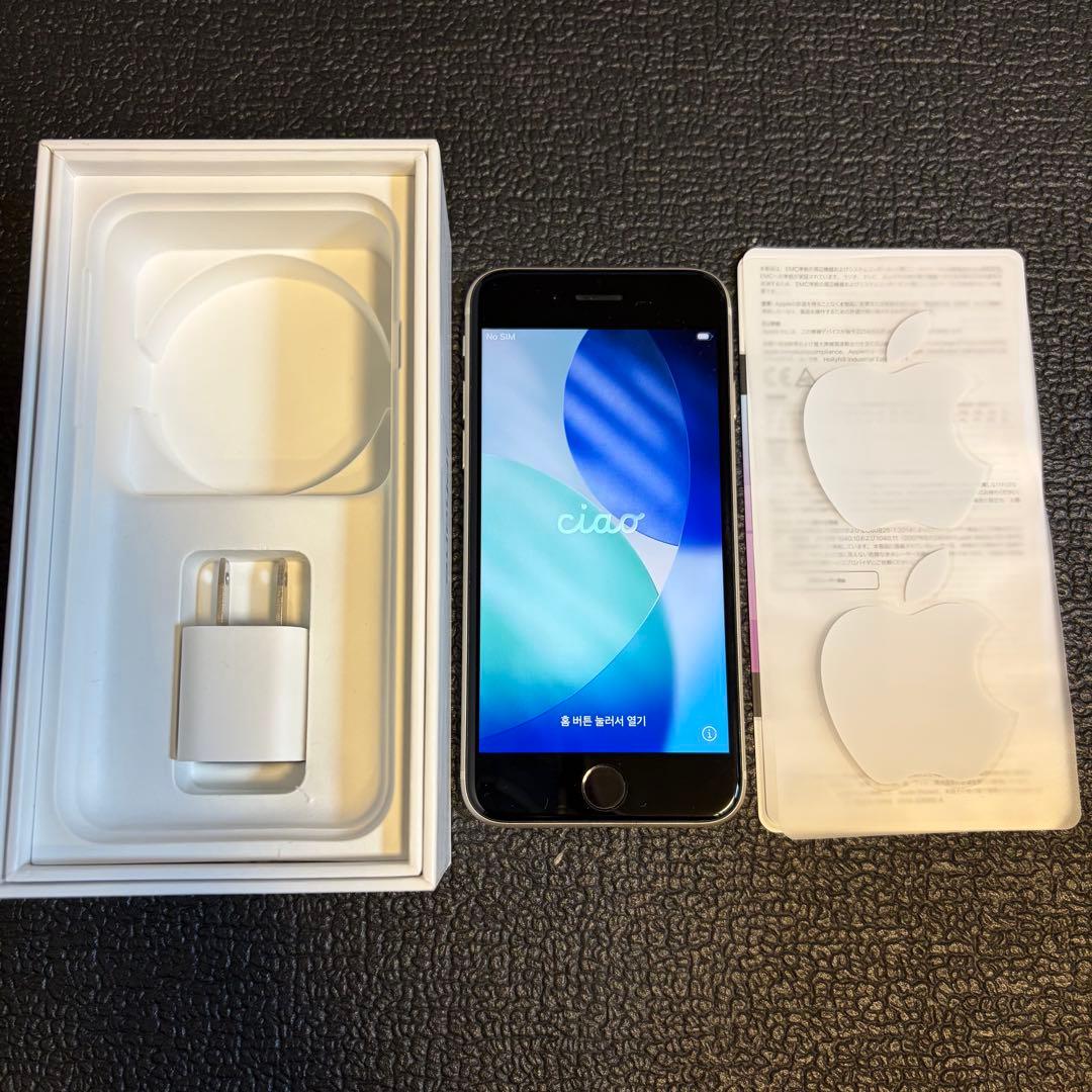 【美品】Apple iPhoneSE (第3世代)本体 128GB SIMフリー