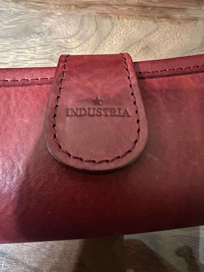 【美品】INDUSTRIA オムレットペンケース4／ワイン（アマゾニアレザー）