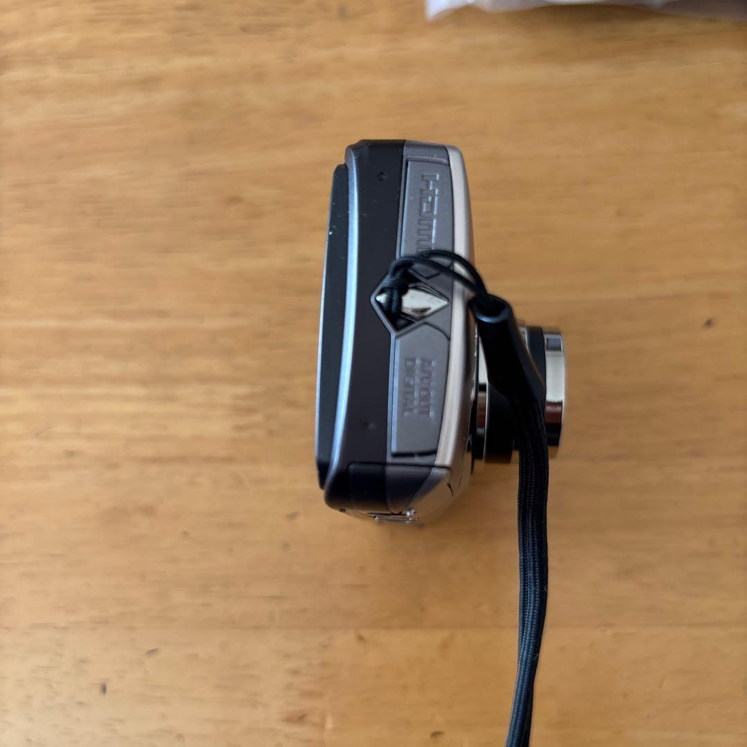 極美品！Canon IXY 10S （動作確認済み）