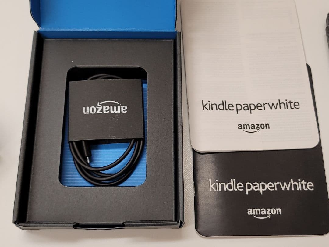 Kindle paperwhite 7世代 32GB マンガモデル 広告あり