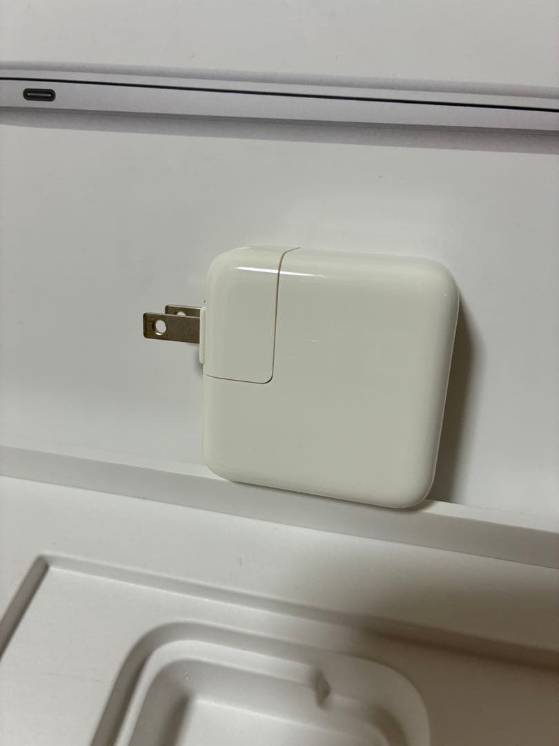 初期化済 MacBook Air M1 16GB 1TB 液晶不動