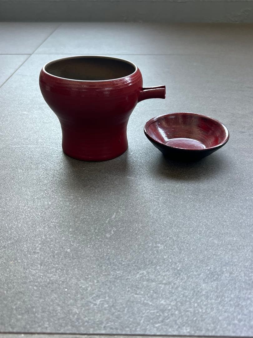 赤い陶器の急須　片口　杯　日本酒　酒器