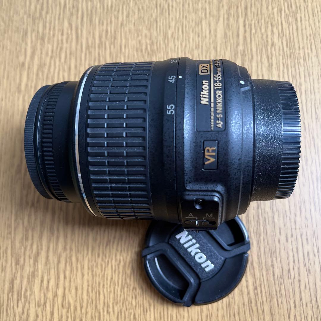 Nikon D3100 デジタル一眼　カメラ レンズ　バッテリー2個　初心者向き