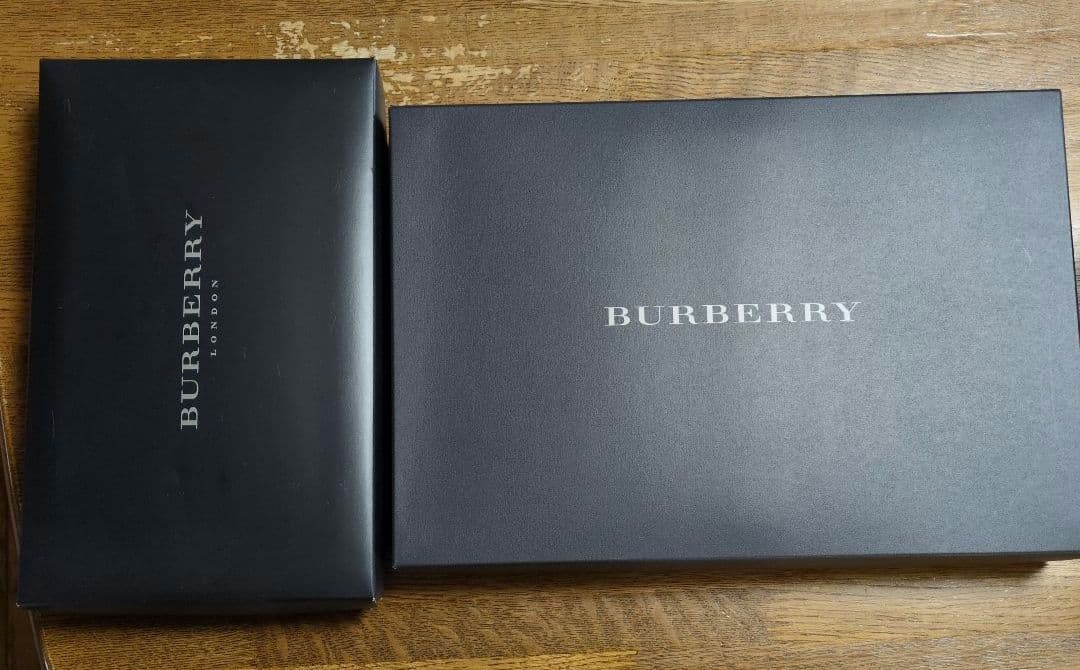 バーバリー BURBERRY フェイスタオル ミニテリー 新品未使用　二箱