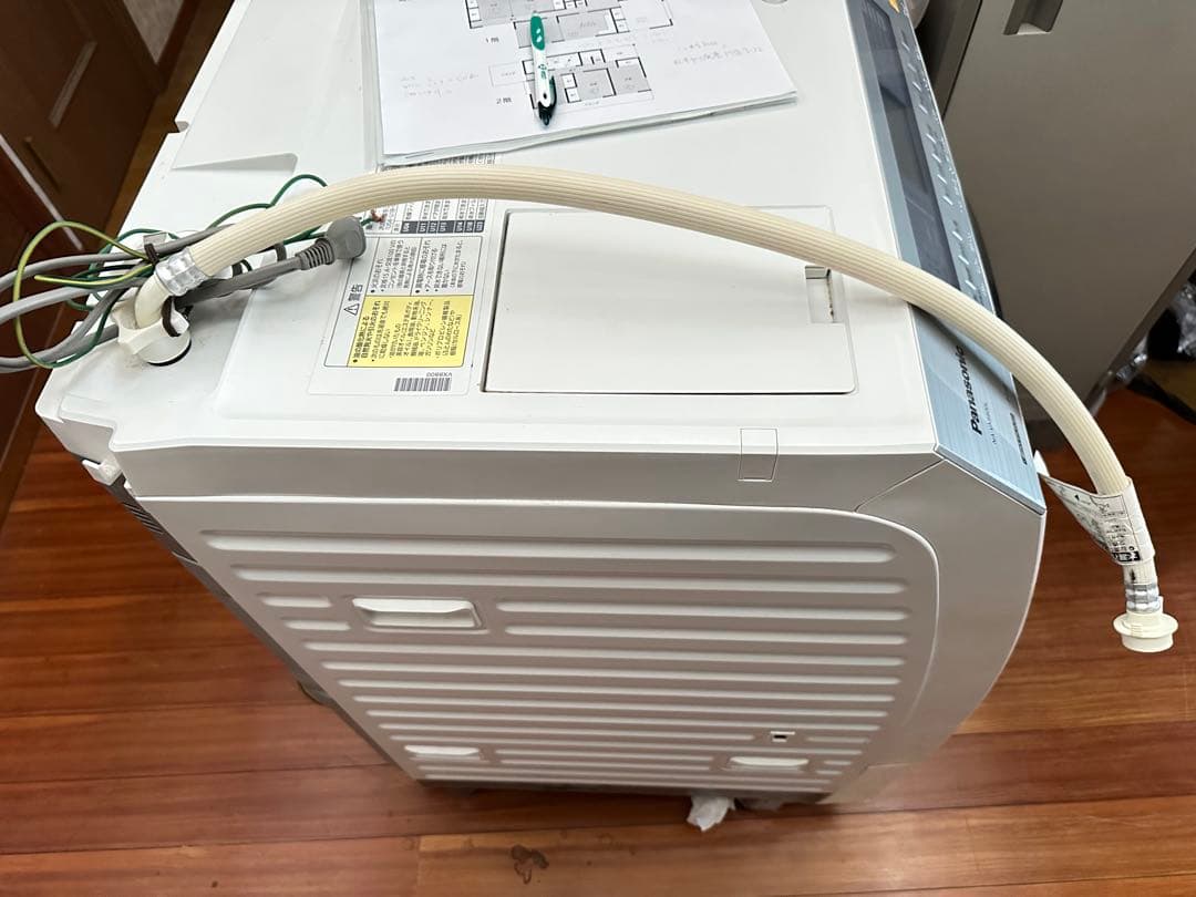 Panasonic ドラム式洗濯機 本体　NA-VX8800