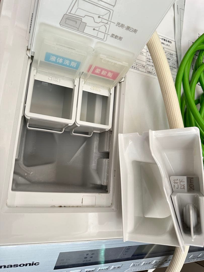 Panasonic ドラム式洗濯機 本体　NA-VX8800