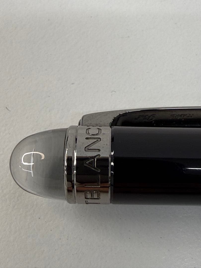 Montblanc ボールペン　スターウォーカー黒　替芯付き　☆