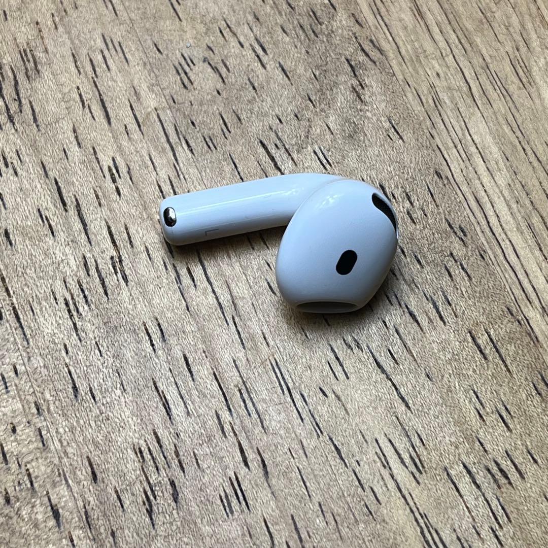 美品 AirPods 第4世代 左耳A3053 左 エアーポッズ