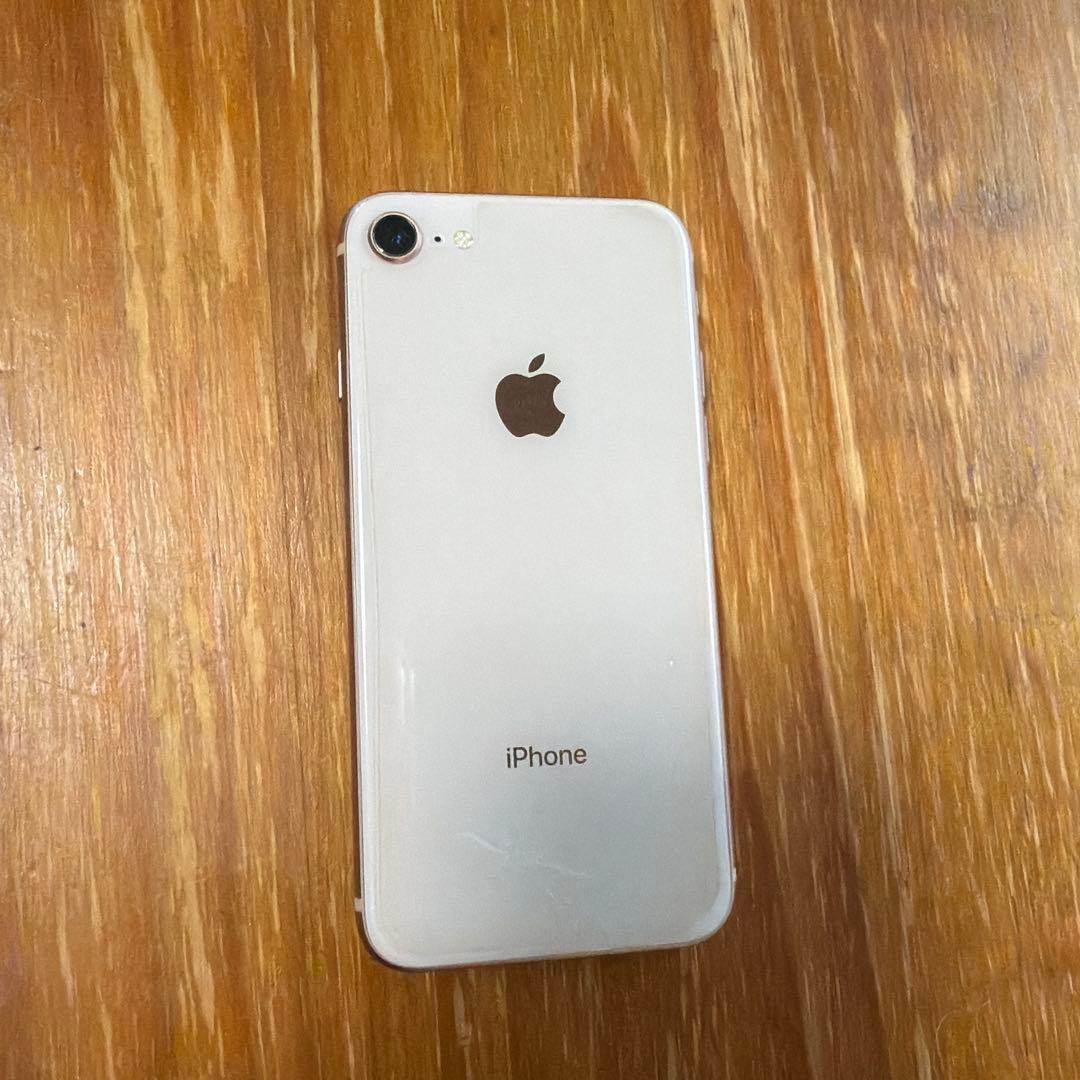 iPhone 8　64GB　simフリー