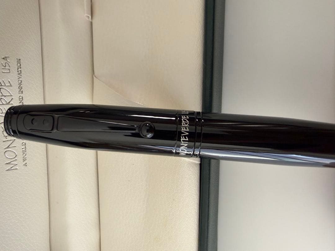 MONTEVERDE INVINCIA FP 万年筆