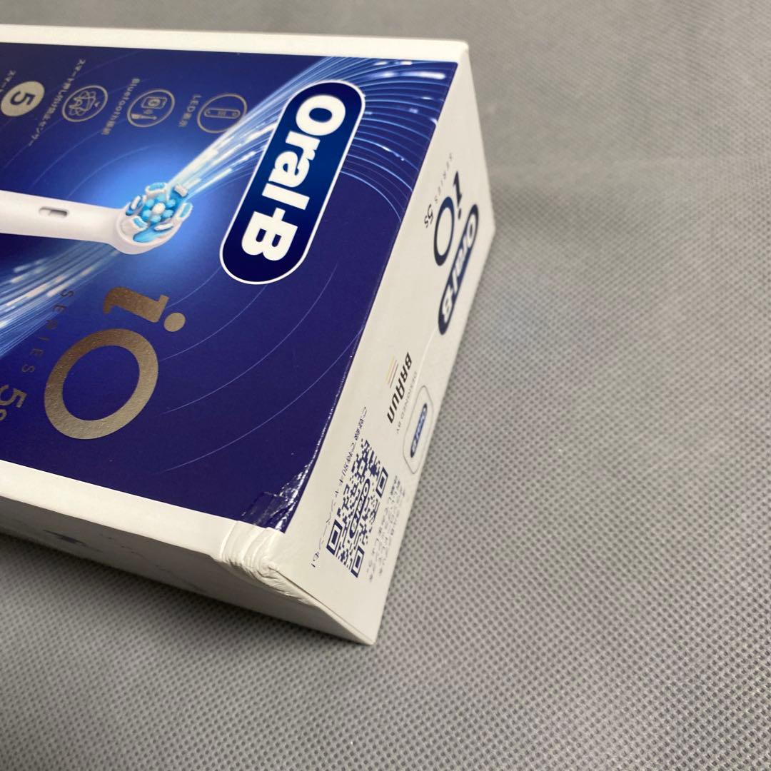 ブラウン電動歯ブラシ オーラルB iO5S ホワイト