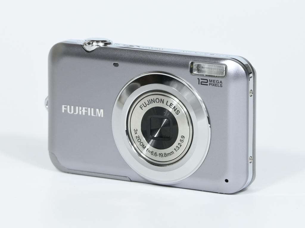 【美品】 フジフイルム　FUJIFILM FINEPIX JV100 シルバー