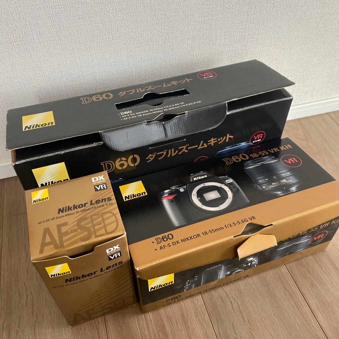 【美品】Nikon D60 ダブルズームキット / デジカメ 一眼レフ