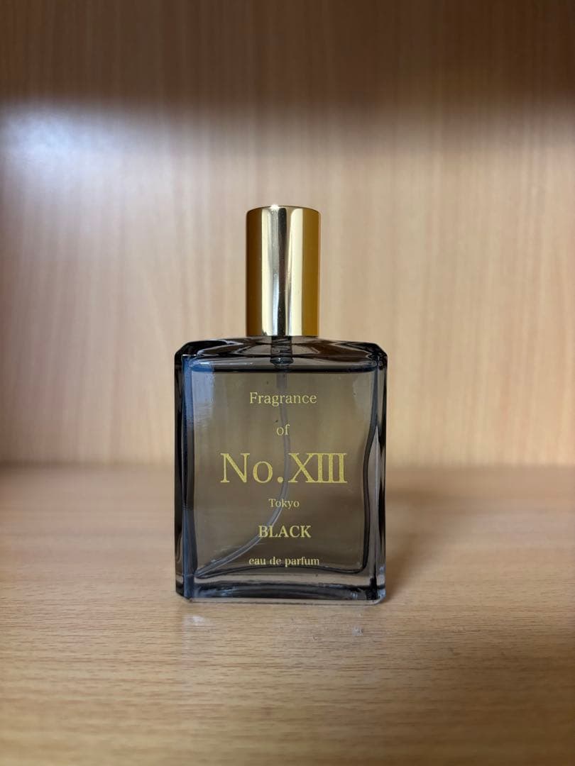 No.xiii black djふぉい 香水