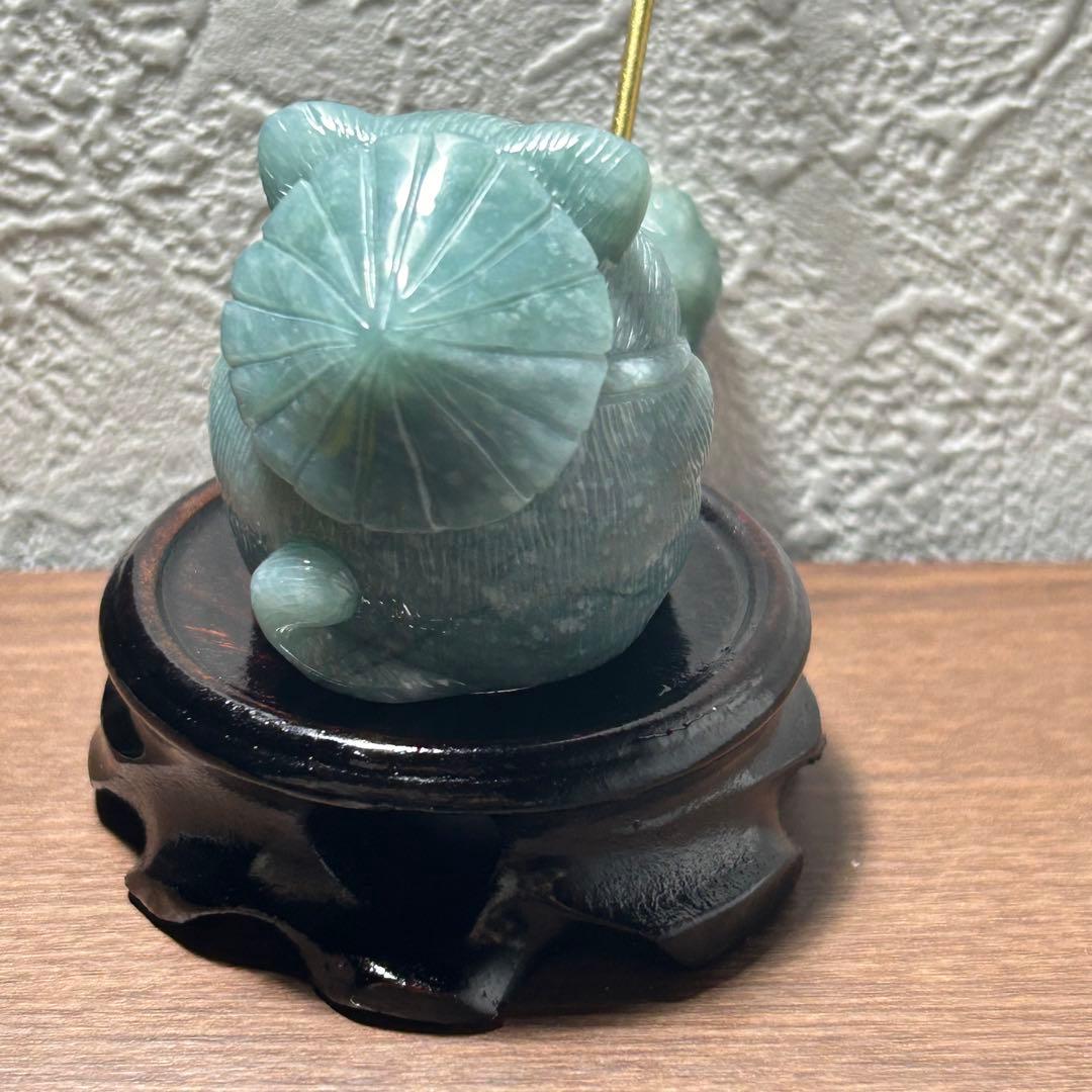 本翡翠置物　グァテマラ産　釣りネコちゃん　可愛い　みずみずしい　一点物　限定品