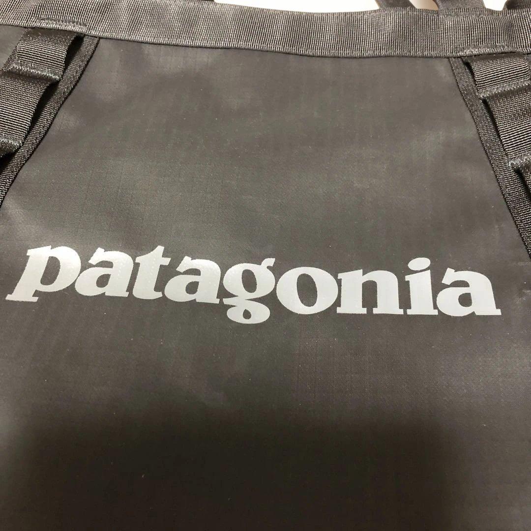 パタゴニア ブラックホール ギアトート 61L 美品 大容量 キャンプ 旅行