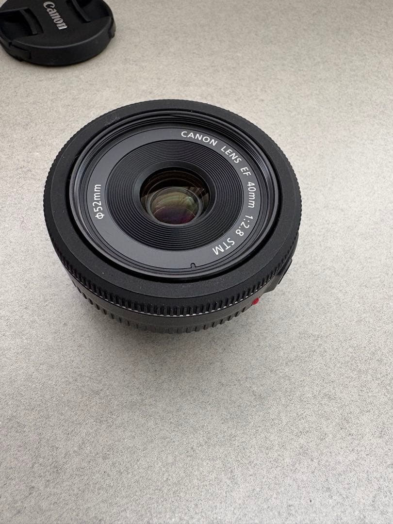 オプションレンズ付Canon EOS Kiss X7 ダブルズームキットEF40
