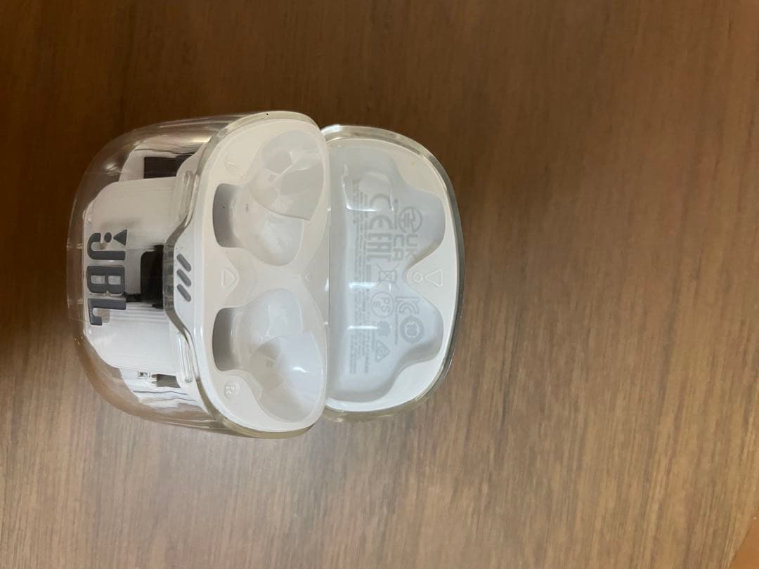（値下げ交渉歓迎）JBL TUNE FLEX ホワイト ワイヤレスイヤホン