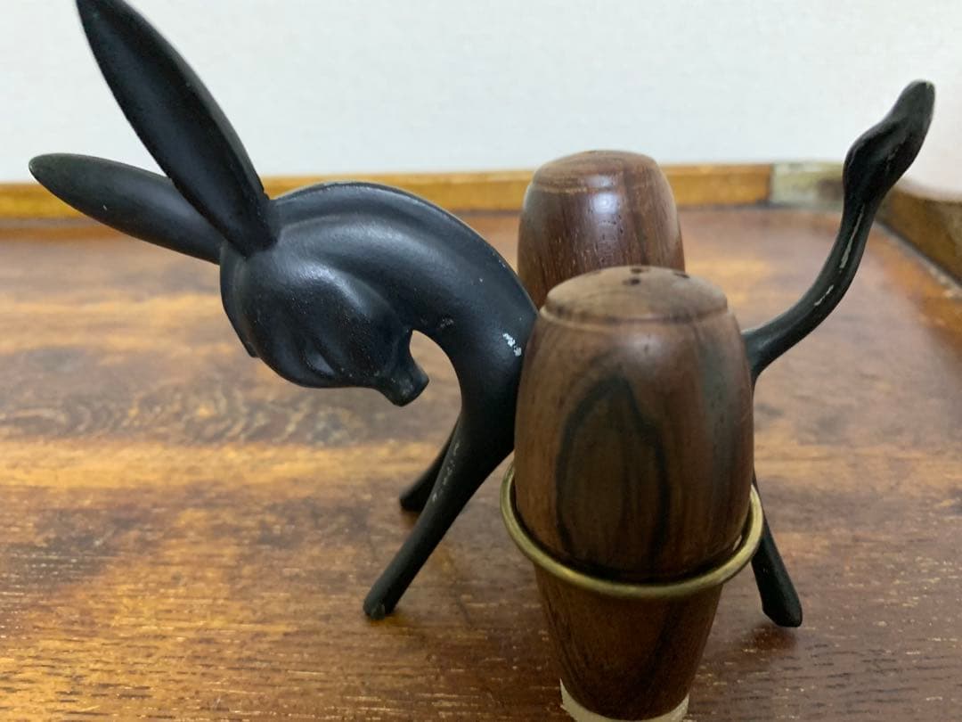 Walter Bosse(ウォルターボッセ)salt&pepper ホルダー