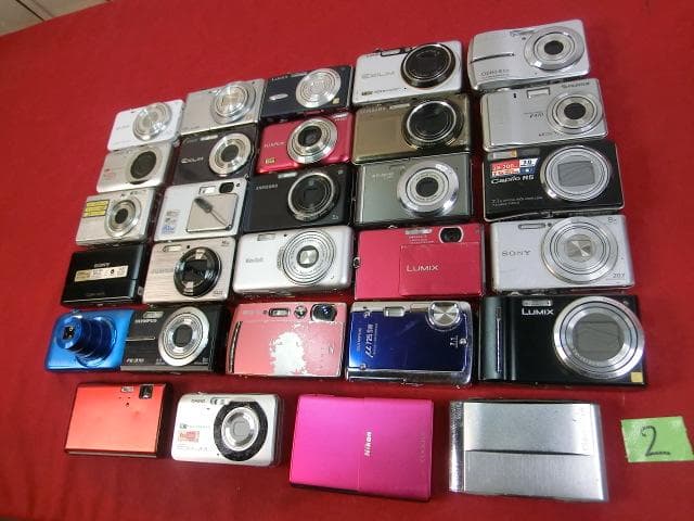 2：Nikon・CASIO・FUJIFILM 他～　デジカメ　計29点　ジャンク