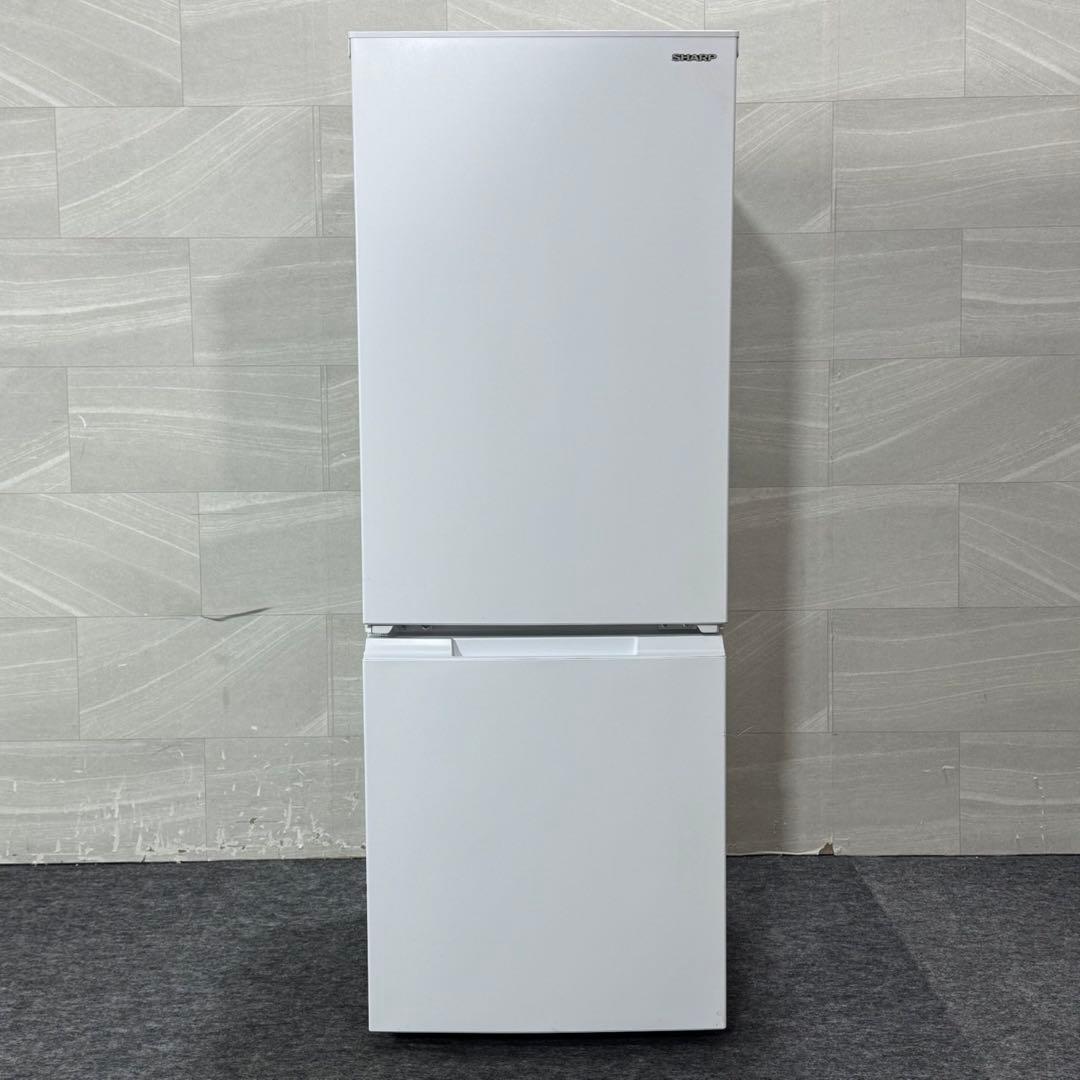 SHARP 冷蔵庫 179L 2022年製 高年式 大きめ 白 d5508