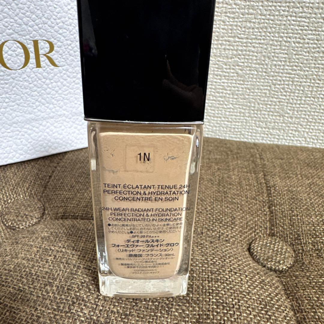 Dior スキンフォーエバー
