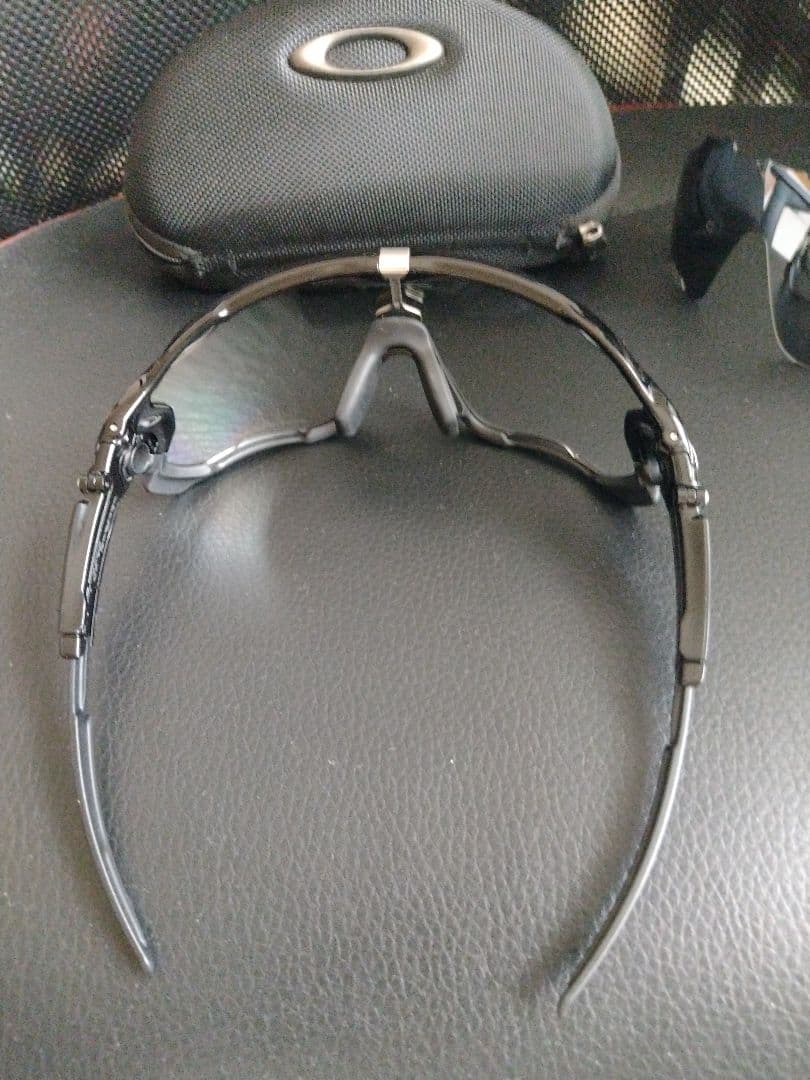 Oakley JAWBREKER 　超美品　正規品　調光レンズ ケース付き