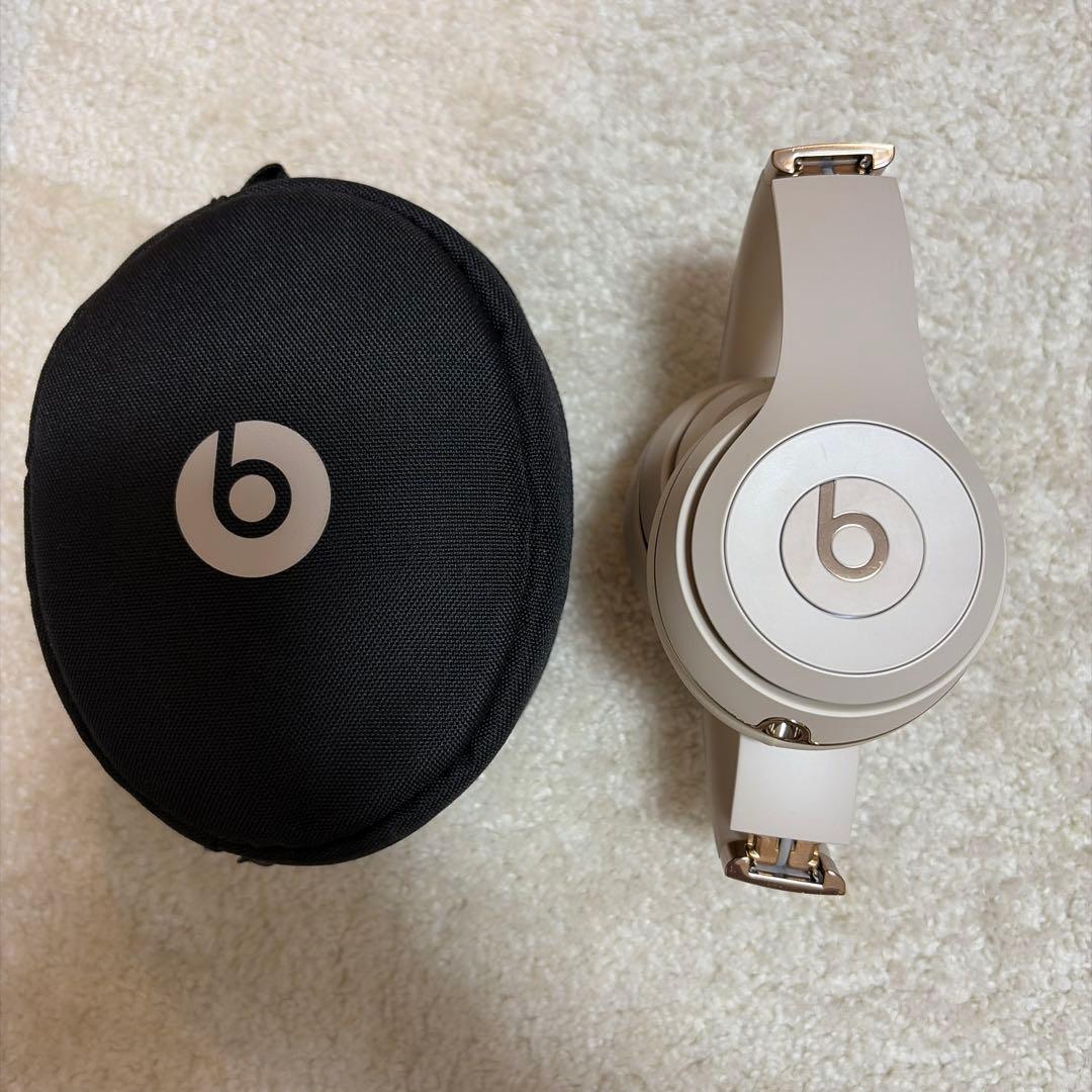 Beats ワイヤレスヘッドホン ベージュ
