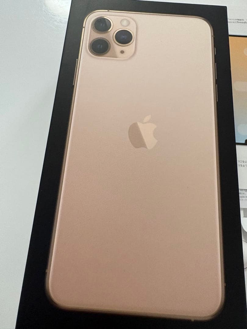 iPhone11promax64GBゴールド