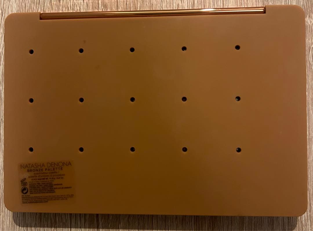 アイシャドウ Natasha Denona BRONZE PALETTE
