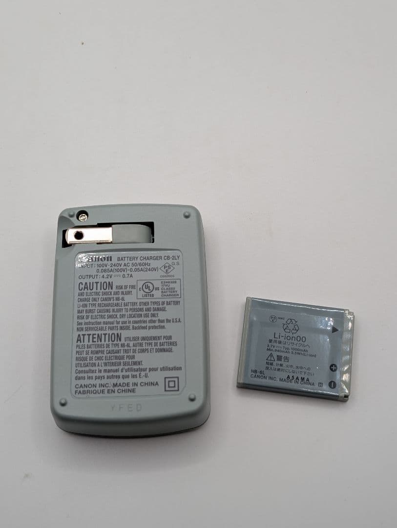 157【美品】Canon IXY 10S ブラック　コンパクトデジタルカメラ