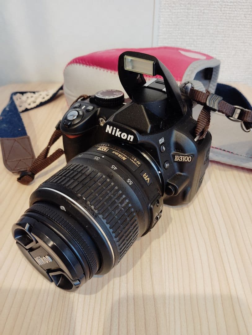 Nikon　一眼レフカメラ　デジタル一眼レフカメラ　デジカメ