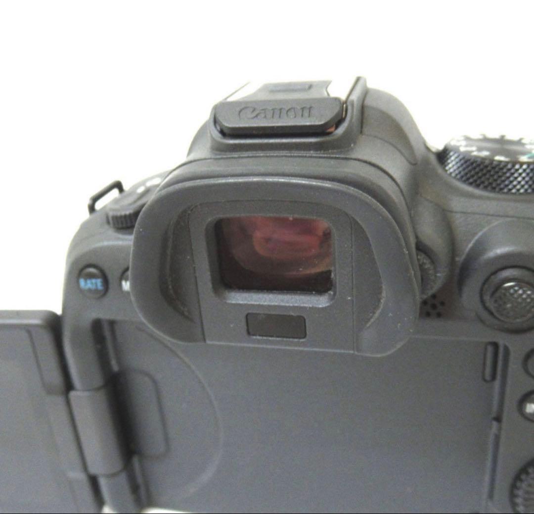 Canon EOS R6 Mark II 本体と付属品