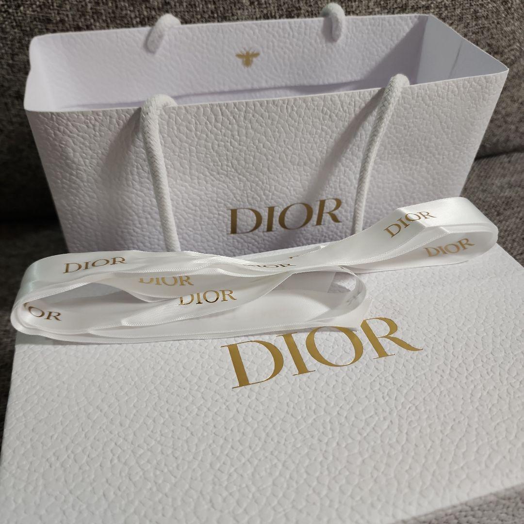 Dior Miss Dior Essence 香水　35ml　箱付き