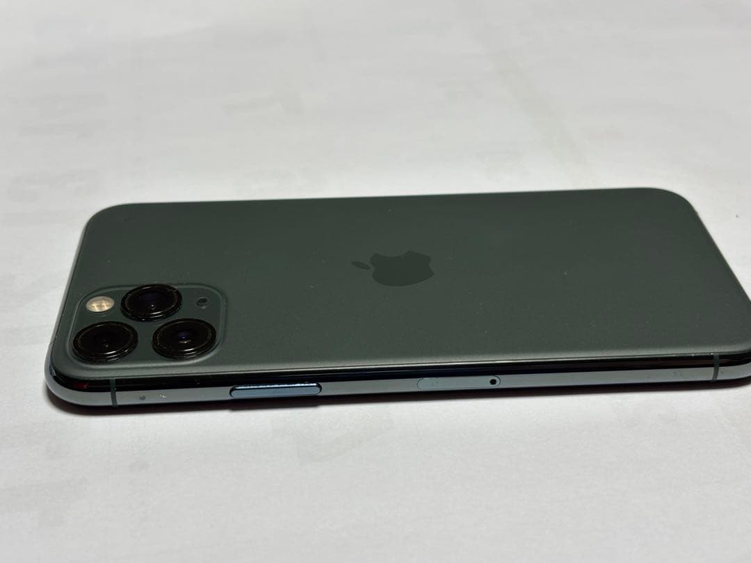 Apple iPhone 11 Pro 256GBバッテリー67%