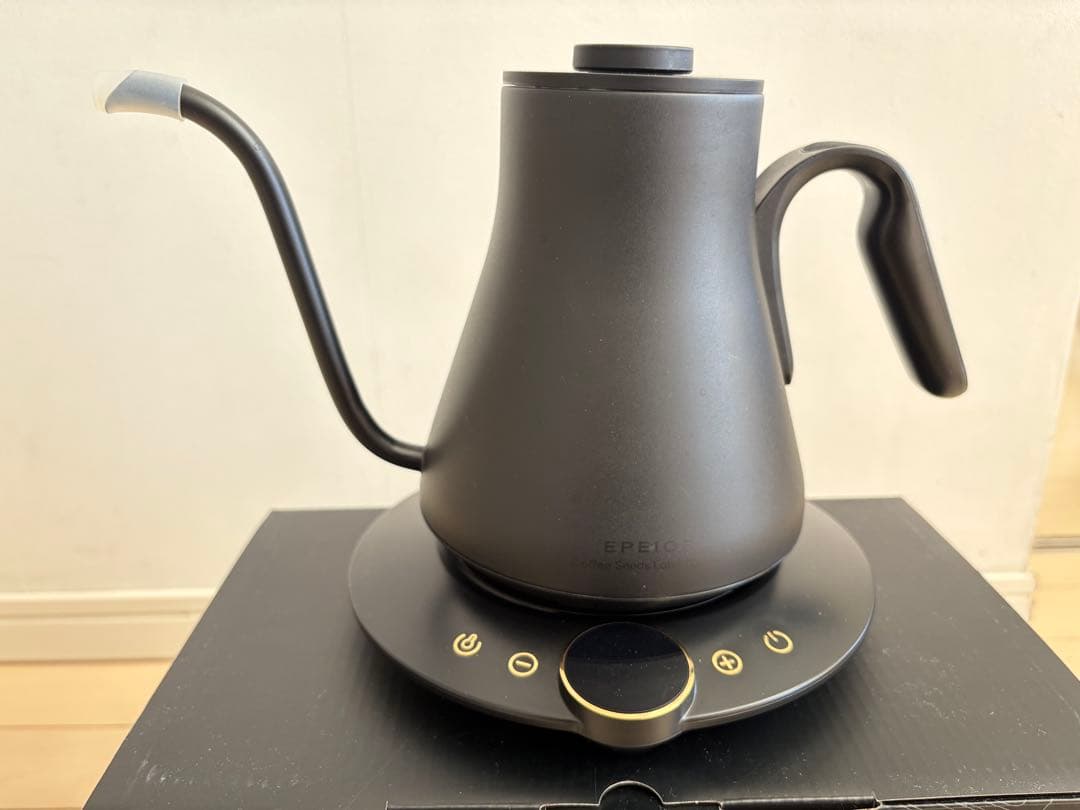 電気ケトル EPEIOS エペイオス　コーヒーケトル 0.9L