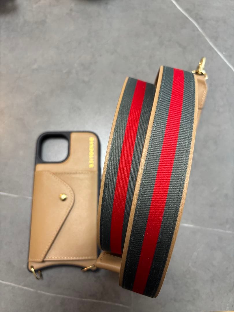 バンドリヤー iPhone15ストラップセット