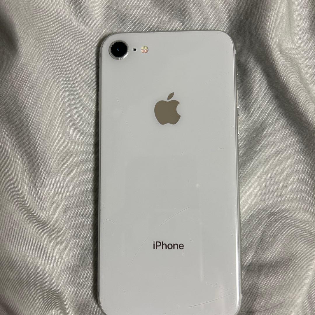 Apple iPhone8 ホワイト